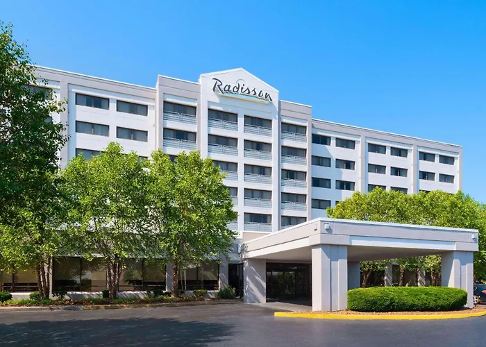 Radisson Airport